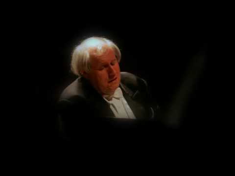Sokolov plays Bach's Prelude & Fugue BWV 846