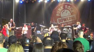 Lagwagon @ Punk Rock Bowling - Las Vegas - Sick / Give it Back  - 26/05/2013