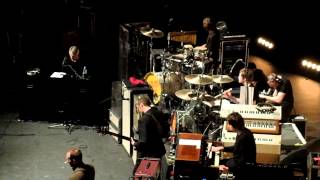 Paul Weller - "Broken Stones/Picking Up Sticks" (great drum solo) encore Royal Albert Hall