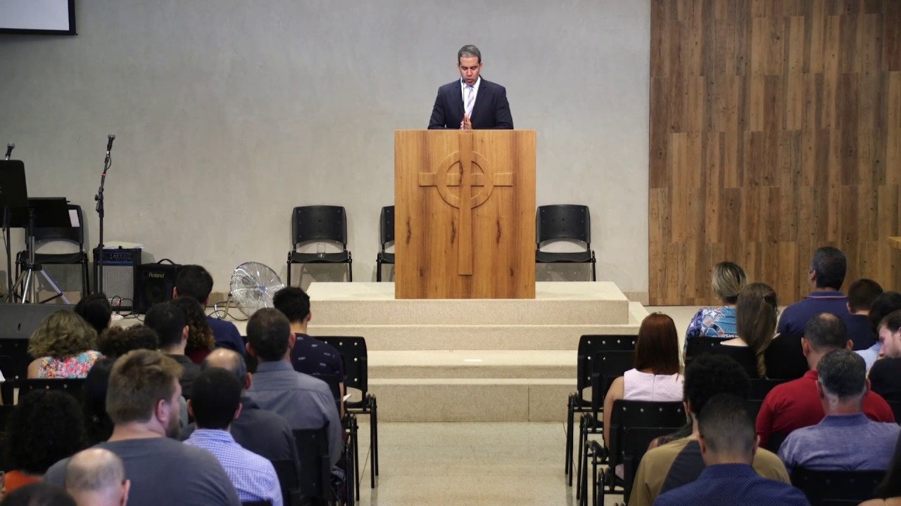1 Cor 11.2-16 - O uso do véu na igreja