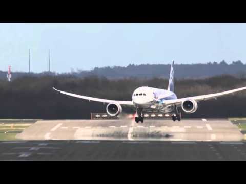 Dangerous Crosswind Landings during a Storm at Düsseldorf   Multiple Aborted Landings