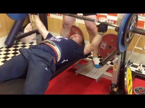 2013.11.9 エリザベス女王杯予想ベンチ