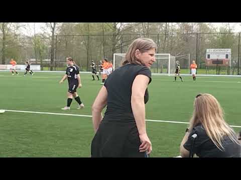 prachtige voetbal samenvatting van Fortissimo ede vrouwen 1 tegen achterweg. reageer aub wie speelde