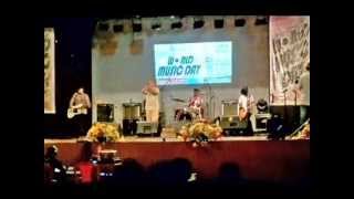 My Turn Awaits - Arrhythmia (Original Song)/(Live)