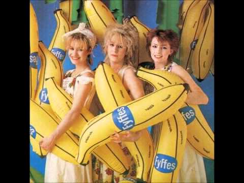 Band Aid - Do They Know It's Christmas? Extended