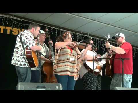 Aarun Carter's first set at Gone to Texas.