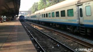 preview picture of video 'Mumbai Ahemedabad Shatabdi Express Showing Its Best At Vangaon..!!'