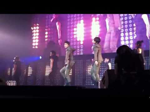 [110611] SM Town in Paris - DBSK: Maximum