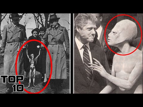 Top 10 Signs Of Alien Life Throughout Time