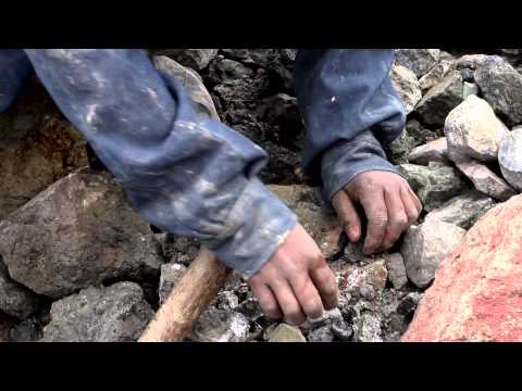 Pomagajte nam ustaviti otroško delo. Za vedno.