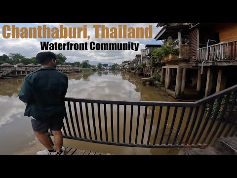 Chanthaburi, Tailândia! Comunidade à beira-mar ao longo do rio até a Igreja
