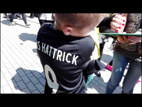 Hattrick zbierał podpisy pod obywatelskim budzetem