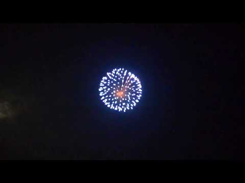 6 Inch Firework Shell - Blue to Red to Silver Effect