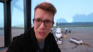 7 Weirdest Marriages (or Lack Thereof) From an Airport