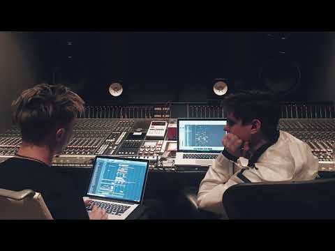 Audien & ARTY - Never Letting Go (Extended Mix)