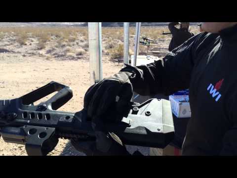 Shot Show 2014 - IWI Tavor Crazy Fast Eject & Reload