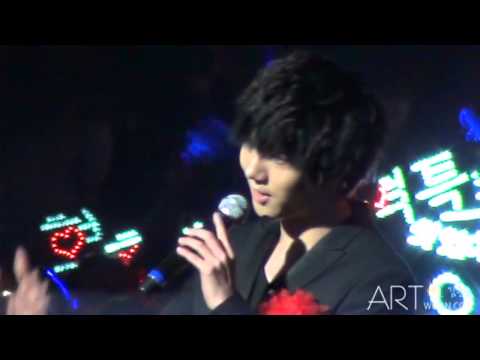 [ARTWOON]120414 SS4 in Shanghai 'BONAMANA' (Focus Yesung)