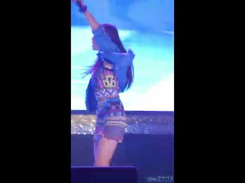 131020 화성 영스트리트 공개방송 투아이즈(2eyes) - shooting star 향숙 직캠