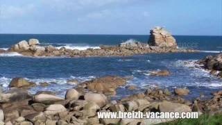 preview picture of video 'Locations de vacances, les pieds dans l'eau, Plouescat, Bretagne, bord de mer'