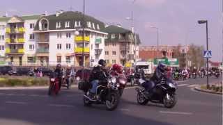 preview picture of video 'Rozpoczęcie sezonu motocyklowego W-F-M Słupca 2012 - parada'