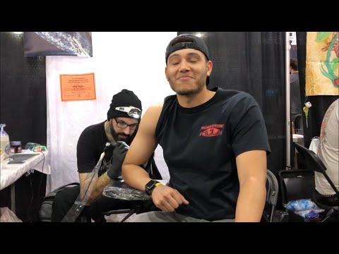 I Got My First Tattoo?!?! What $1,000 Gets You At A Tattoo Convention 😱