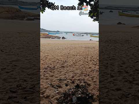 Om Beach 🌊🏖️ #ombeach #gokarna #kudlebeach #arabiansea #travel #travelvlog #beach #sea #beachvibes