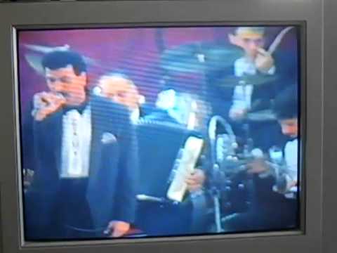 من حفلة جريدة اللواء العربي في نيويورك 30-11-1991