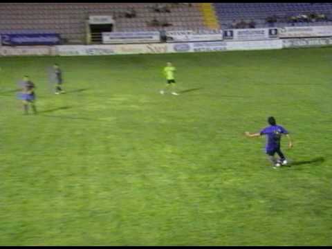 Gol de Carlos (Extremadura UD 3-0 AD Cerro Reyes At.)