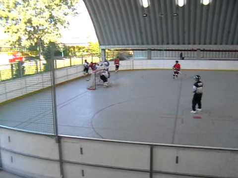 Reebok Ružinov -- ŠK Profis 32 - 5: 2  (4:1,0:1,1:0) - 1.tretina