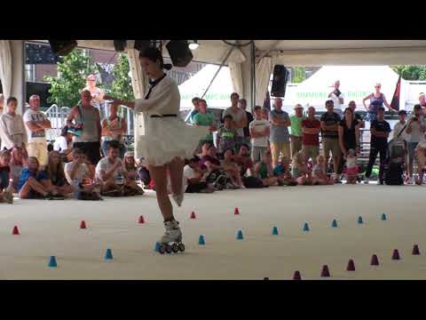 2018 IFWC Classic Slalom Senior Women 1st Place Su Fei Qian (CHN)