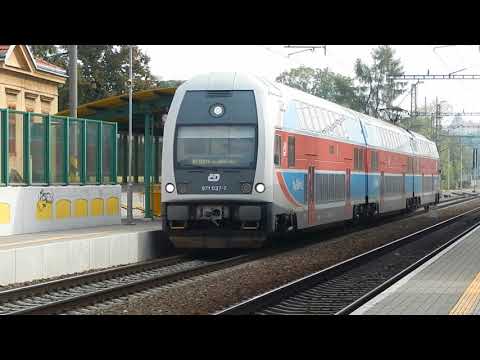 471.037 na vlaku Os 6916 na zastávce Praha-Podbaba