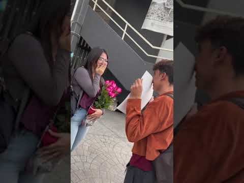 😢💔El primer #soldado #caído , quería #amor y le dieron #amistad