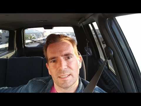 Bule bernyanyi Berenyit oleh Doel Sumbang