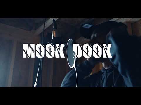 Mook Dook - Johnny in Cages (Studio Video)