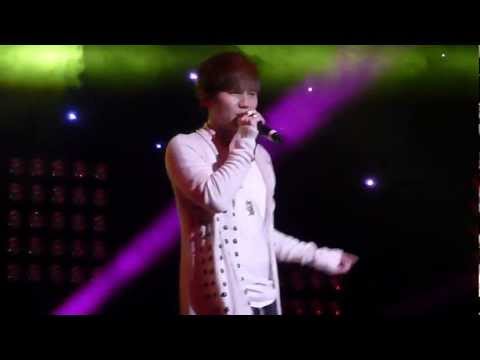130214 Valentine Concert with K.Will [6/19] - 환상 속의 그대 (Hey You)