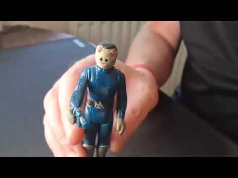 Rare figure genuine 1978 starwars blue snaggletooth.