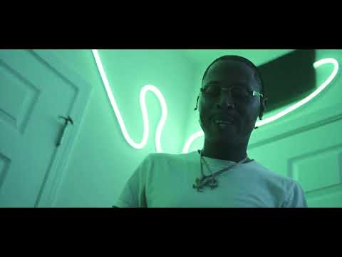 Teaux - They All Smile (Official Video)
