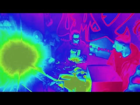 Radio UMX presents INFAMOUS DISTRICT (1) eMeL / Dexco