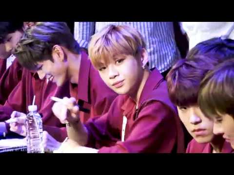[4K] 180610 워너원 켜줘 팬사인회_강다니엘 아이컨택 ♥