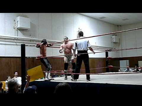 Robbie Reckless vs. Crazzy Steve