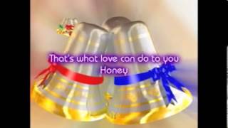 Tous les Filles - That&#39;s What Love Can Do Lyrics