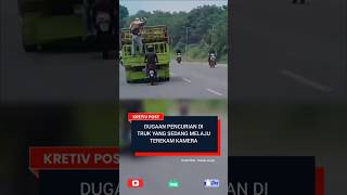Download lagu Dugaan Pencvrian diTruk yang Sedang MelajuTerekam Kamera mp3