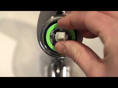 Kranskola 2-Droppande pip eller trög spak på ettgreppsblandare.mov