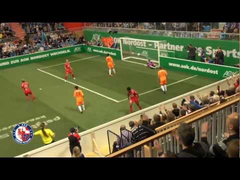 Hallencup: Halbfinale Turbine vs. Glasgow 3:0