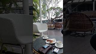 Download lagu Story halu ngopi di hotel mp3