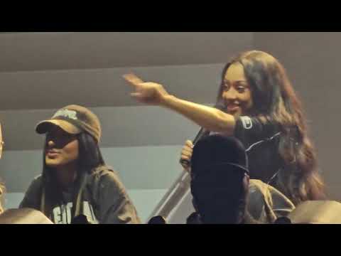 KATSEYE: THE BEAUTIFUL CHAOS TOUR in Sugar Land - Soundcheck 