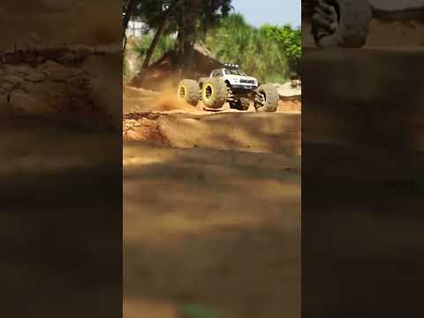 Kick up the dust and let the beast run! #teammagic #raptor #f150 #e6raptor