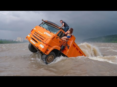 Idiots and Huge Off-Road Trucks That Will Blow Your Mind!