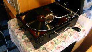 What Could Be More Beautiful – Dean Martin