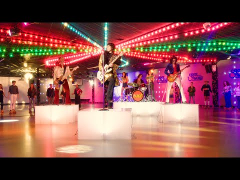 Roxx Revolt & The Velvets - Supersonica Girl (Official Music Video)